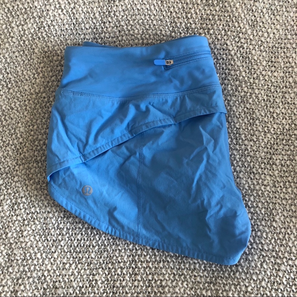 Lululemon Speed up shorts 2.5
